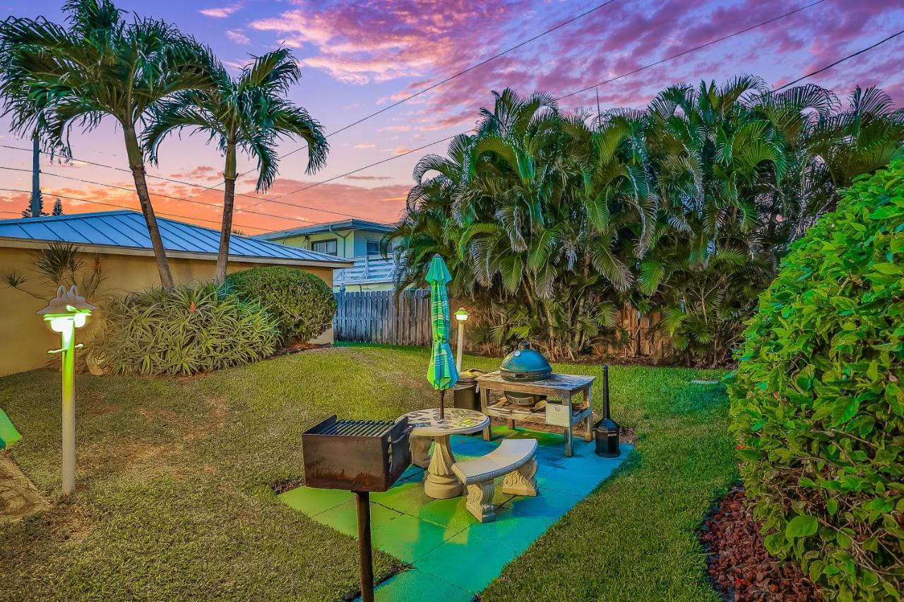 Tucked Away In The Sand Indialantic Exterior foto